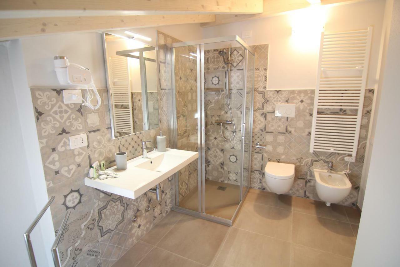 Spagnoi Rooms Castelnuovo del Garda Eksteriør billede