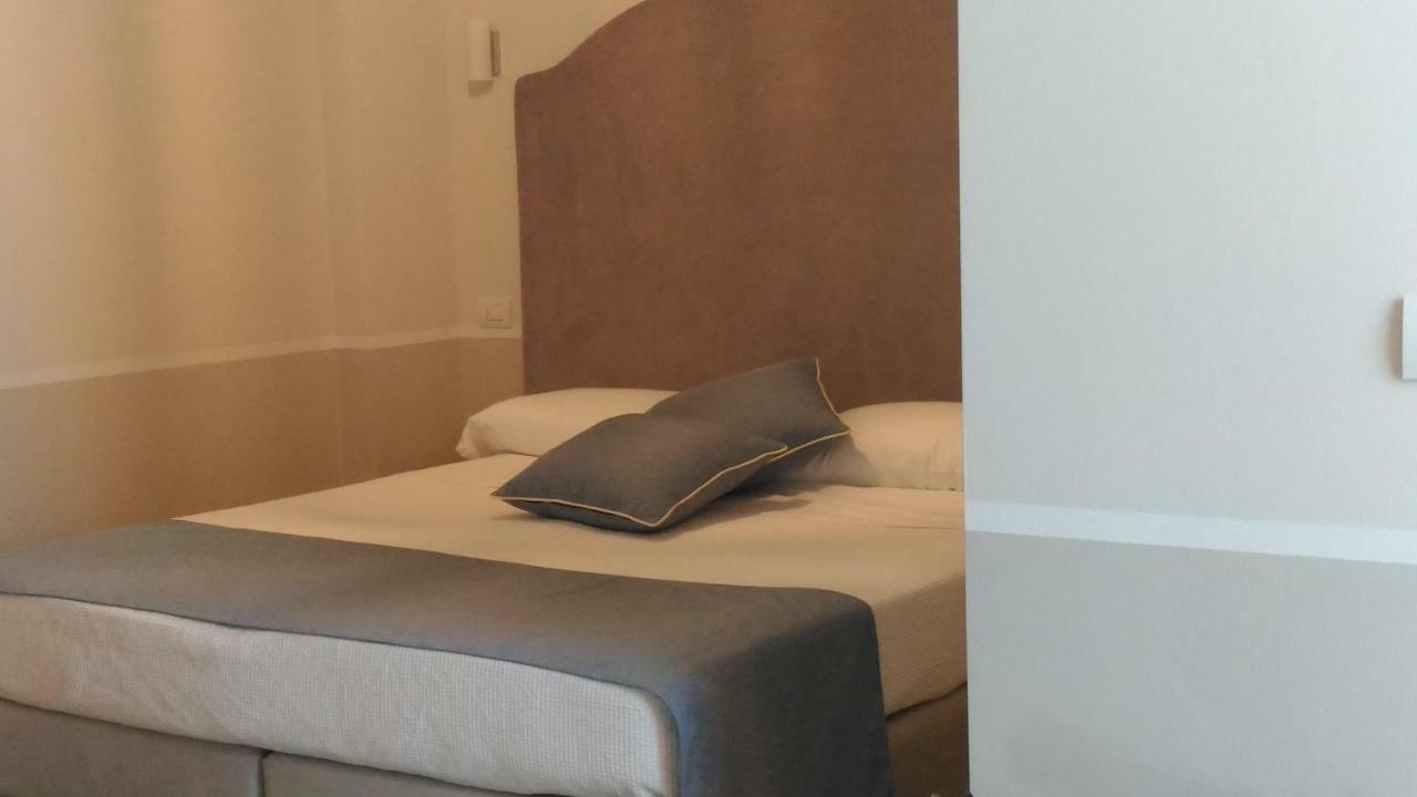 Spagnoi Rooms Castelnuovo del Garda Eksteriør billede